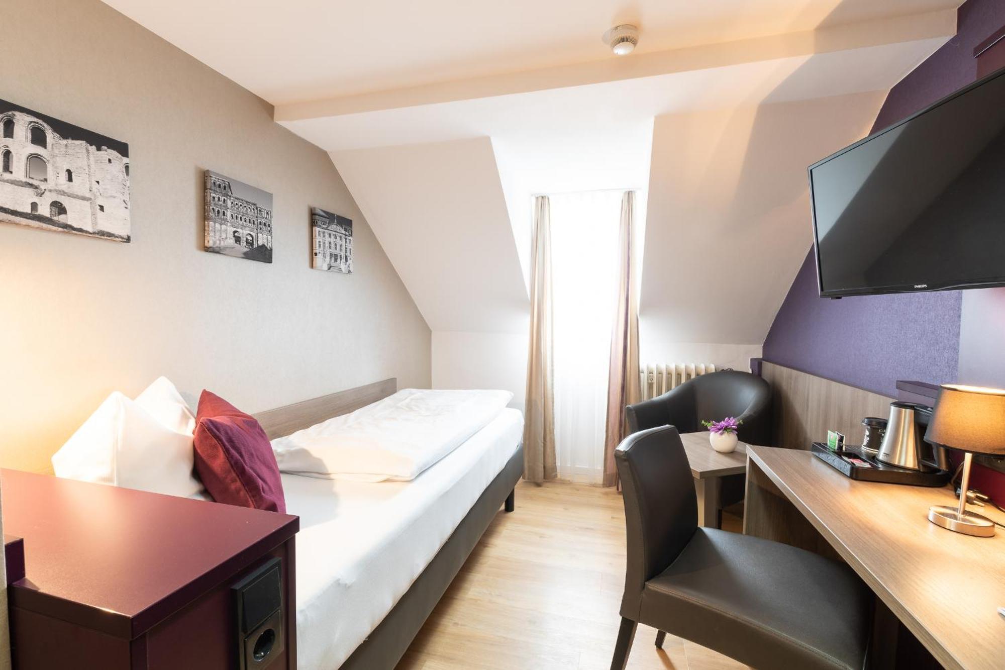 Hotel Porta Nigra 트리어 객실 사진